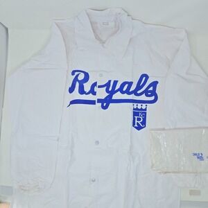 Kansas City Royals Rain Jacket 1970s Game Giveaway White Youth Large 29" Long